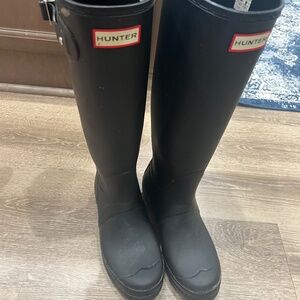Hunter original black tall boots size 8 women